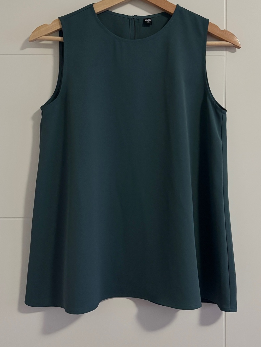 Uniqlo Sleeveless Dark Teal A-Line Top